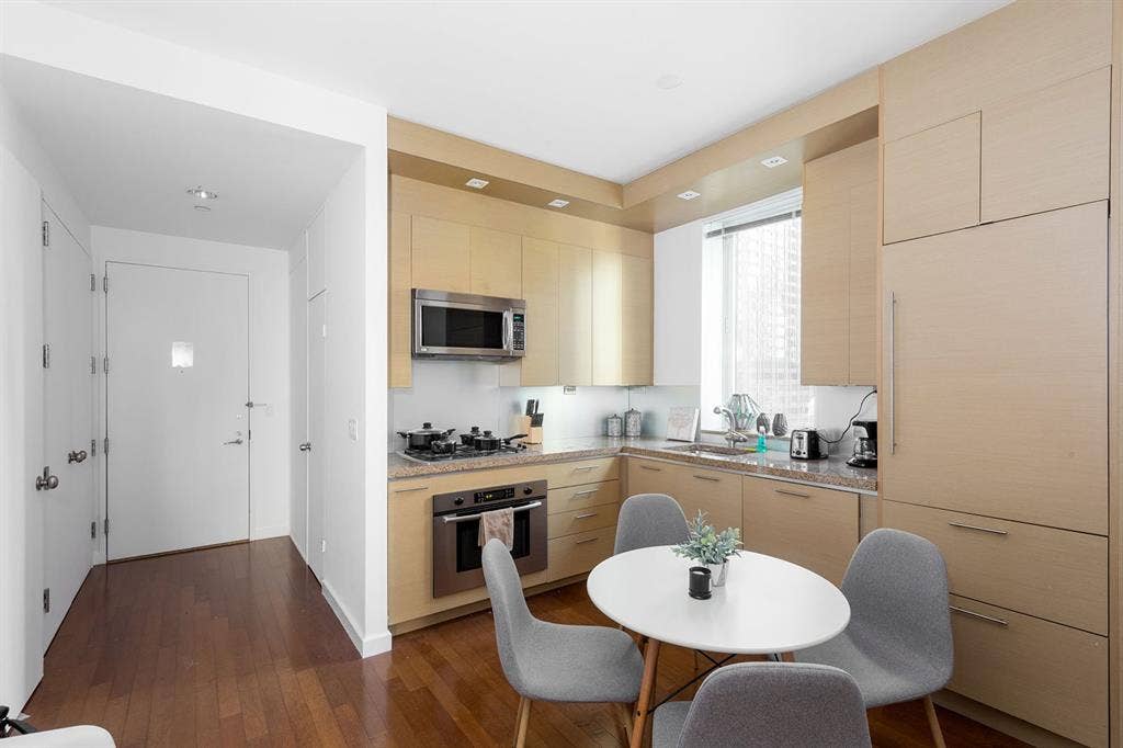 Furnished Room in Midtown Manhattan