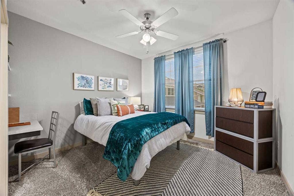 Female Roommate Needed!