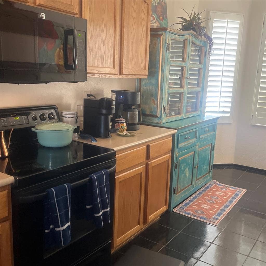 Looking for a roommate