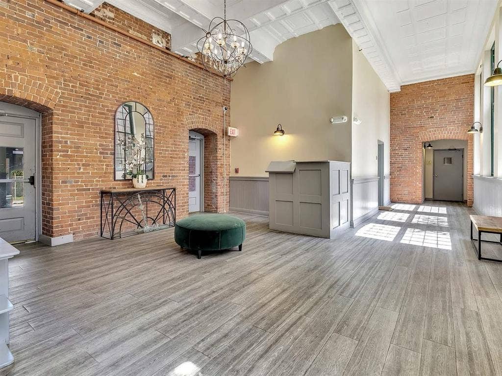 Perfect loft for summer time