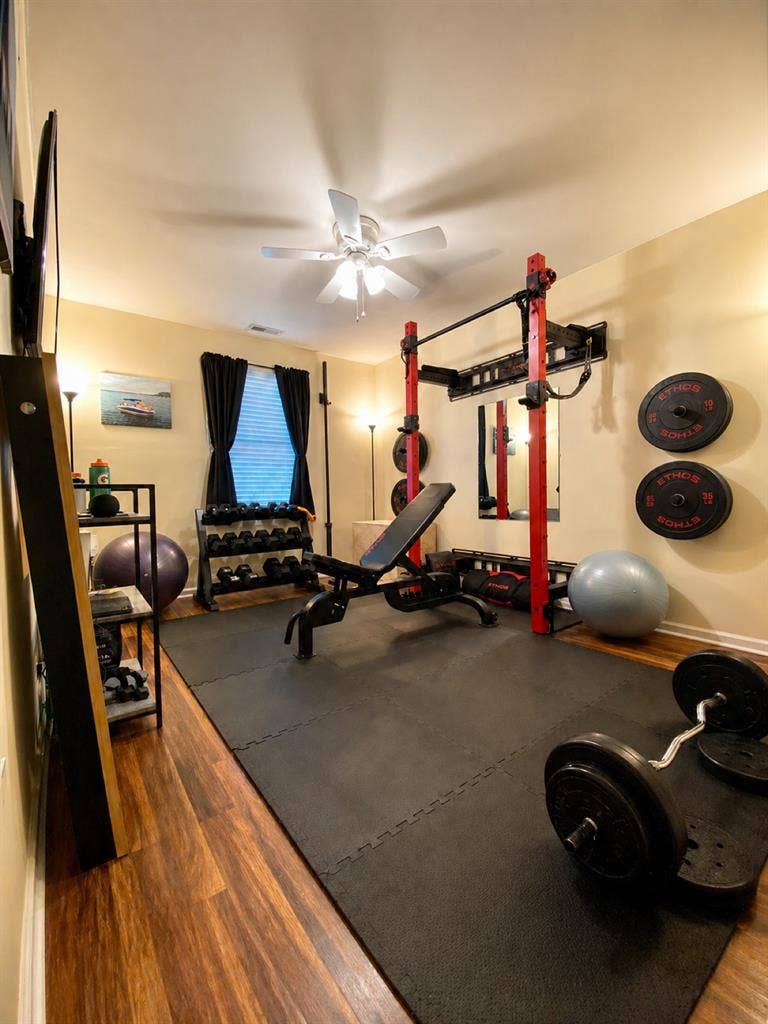 Room for Rent - home gym & own bath