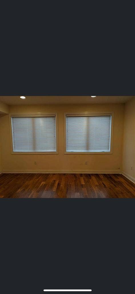2 open rooms in Fairmount for July
