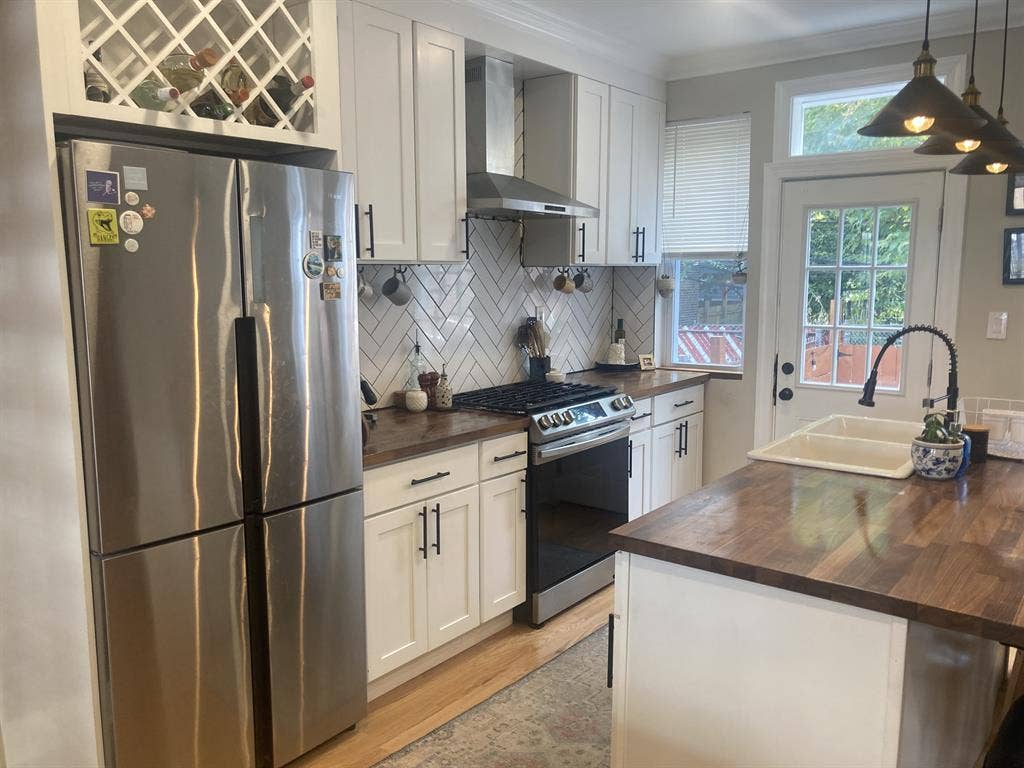 Room+Optional Office in West Philly