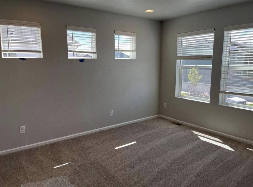 Master Bedroom w/ Private Bath
