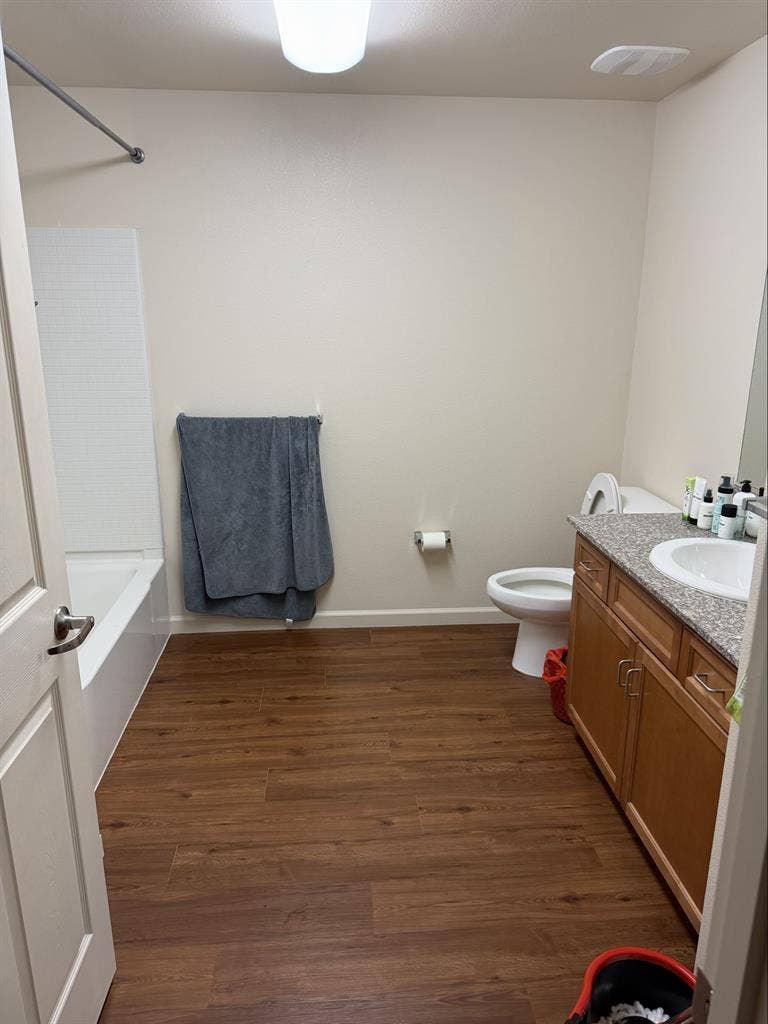 Single private room in Lemoore, CA