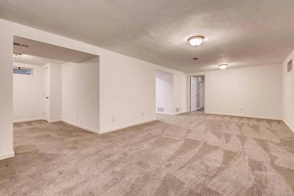 Peaceful, dog-friendly home w/ yard