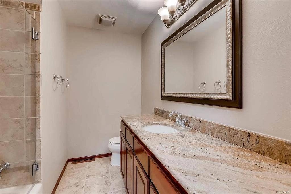 Peaceful, dog-friendly home w/ yard