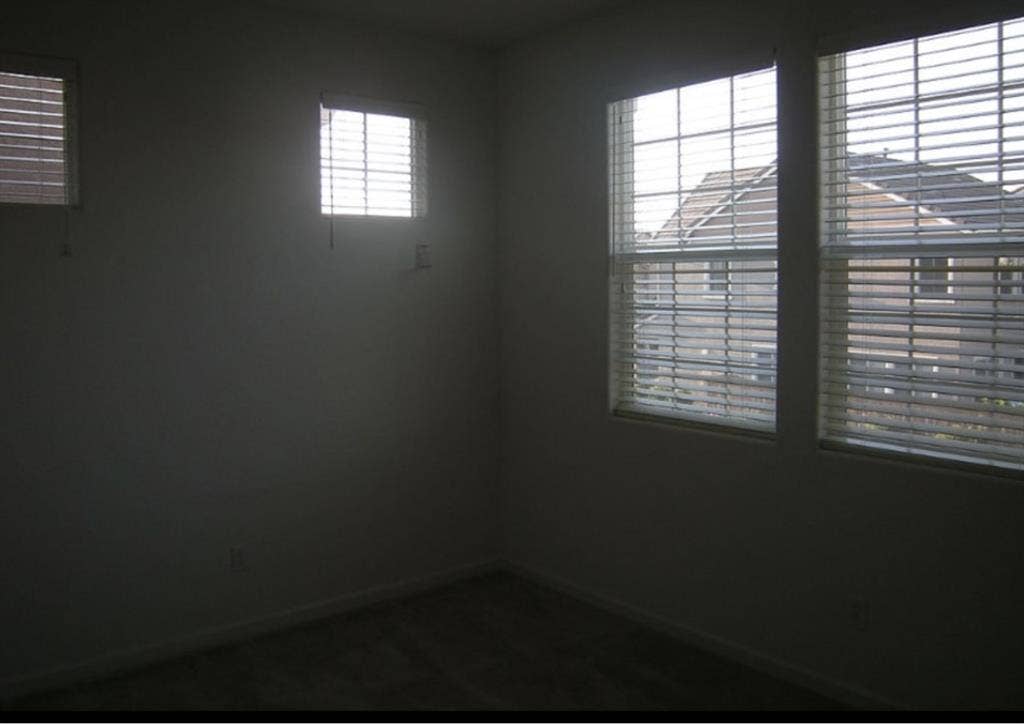 Room for Rent in Clean House