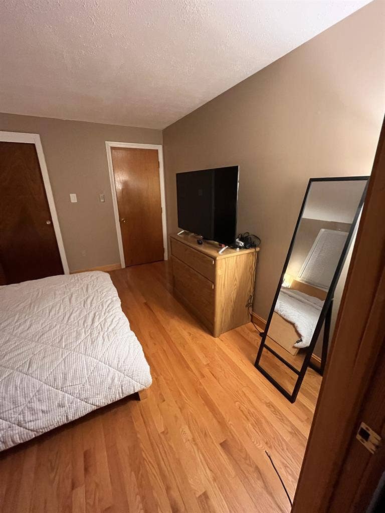 Furnished Private Room