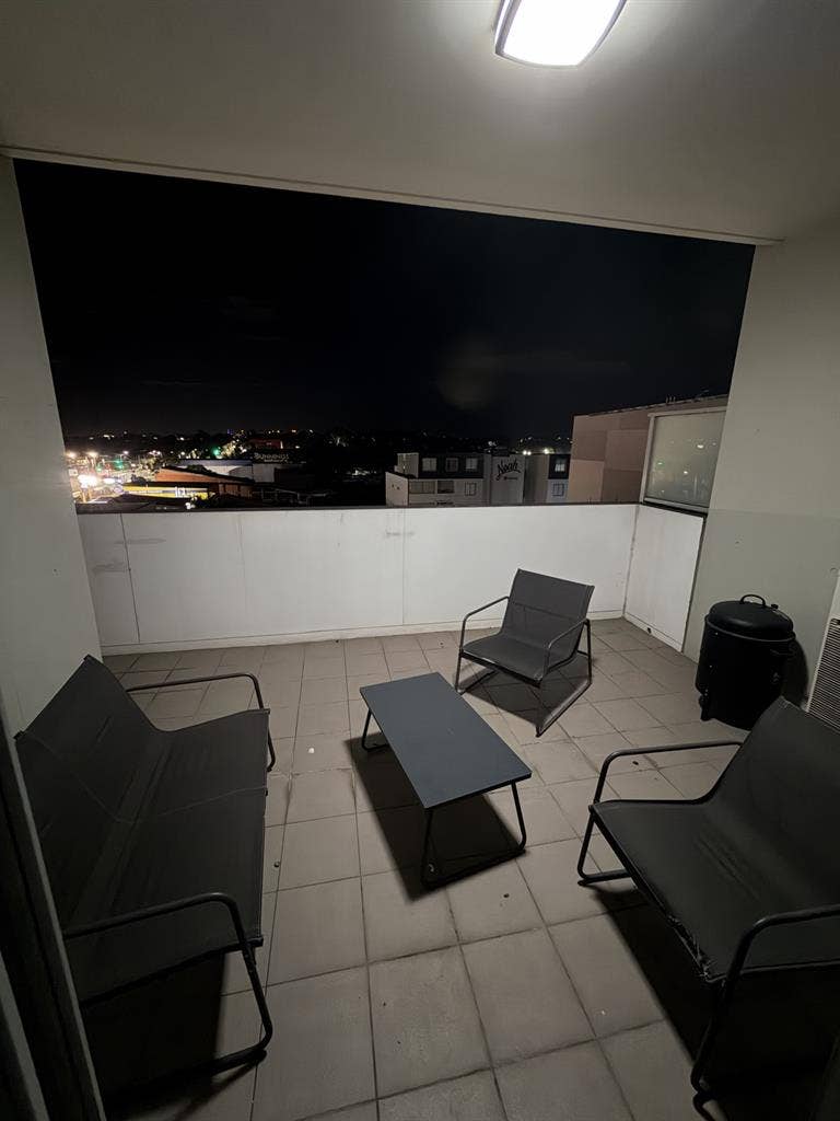 Short term private room