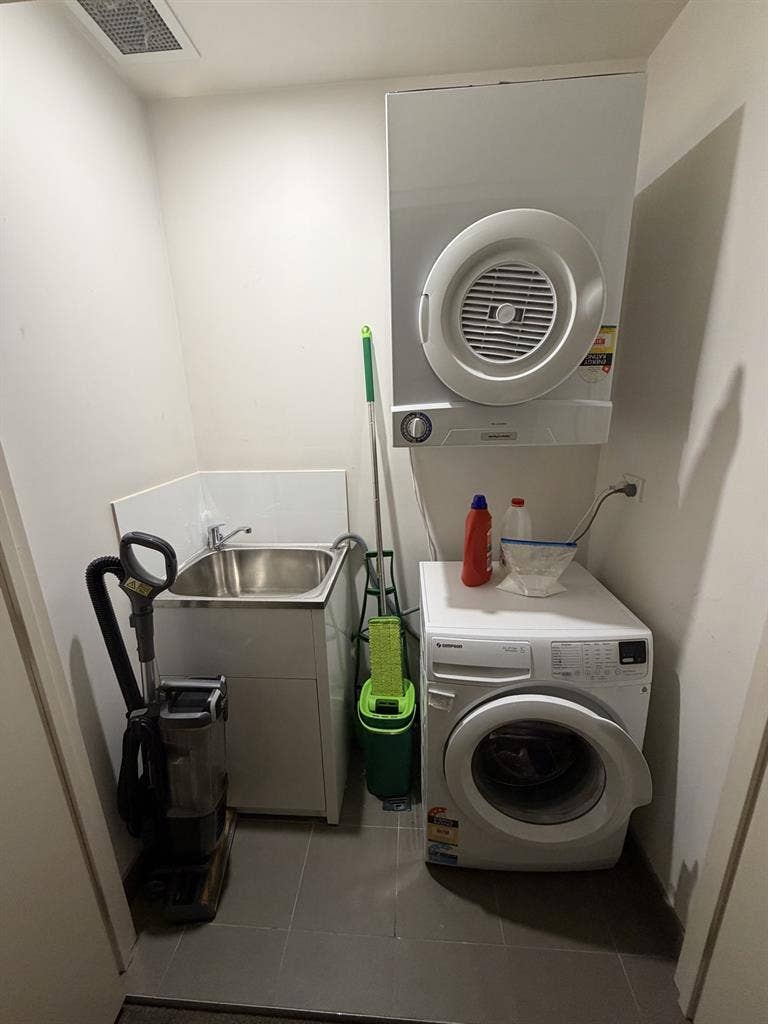 Short term private room