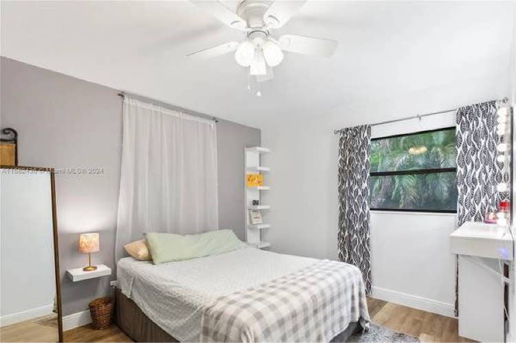 $1000 Room in Coconut Creek for W