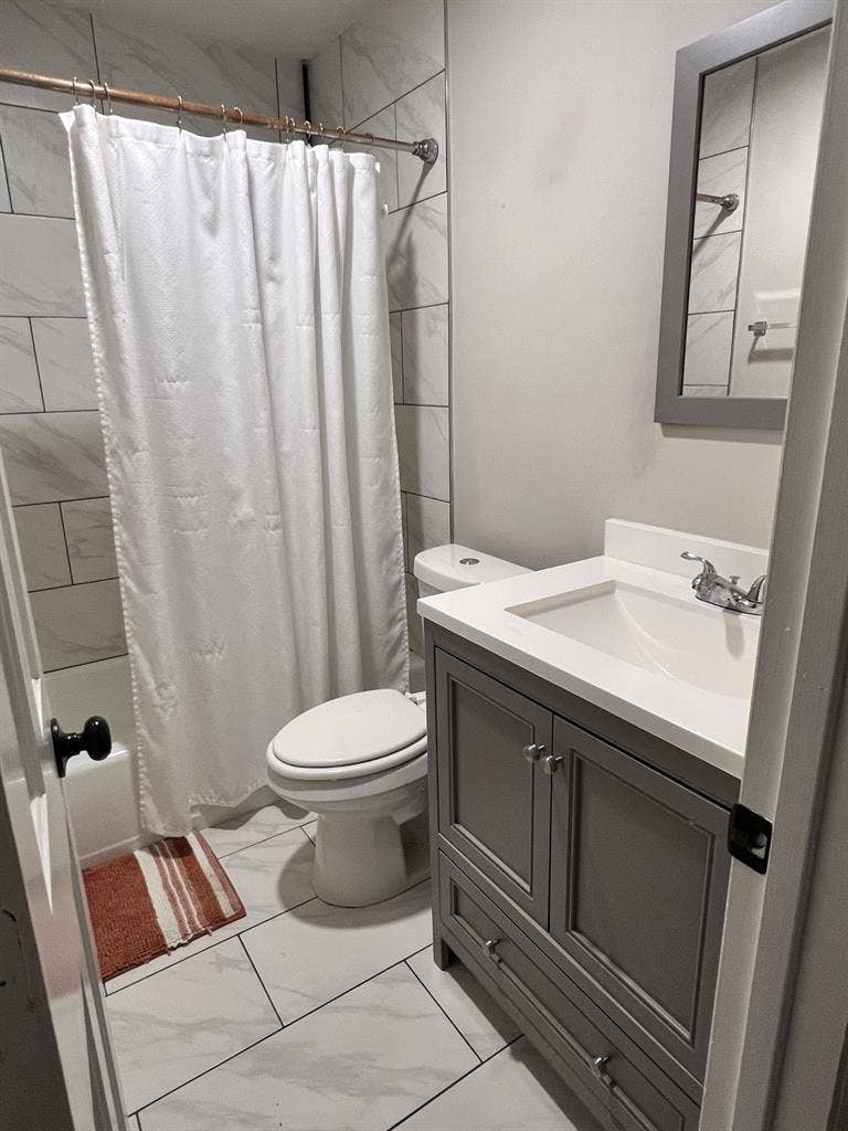 Roommate Wanted