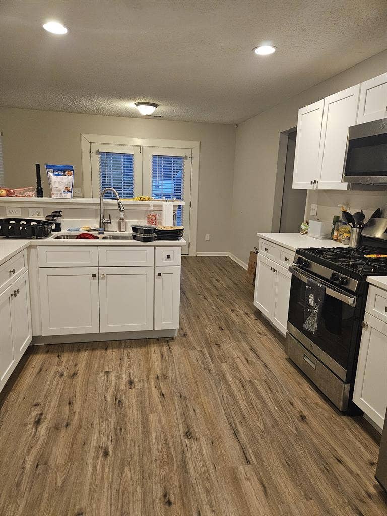 Room for rent in NE Raleigh!