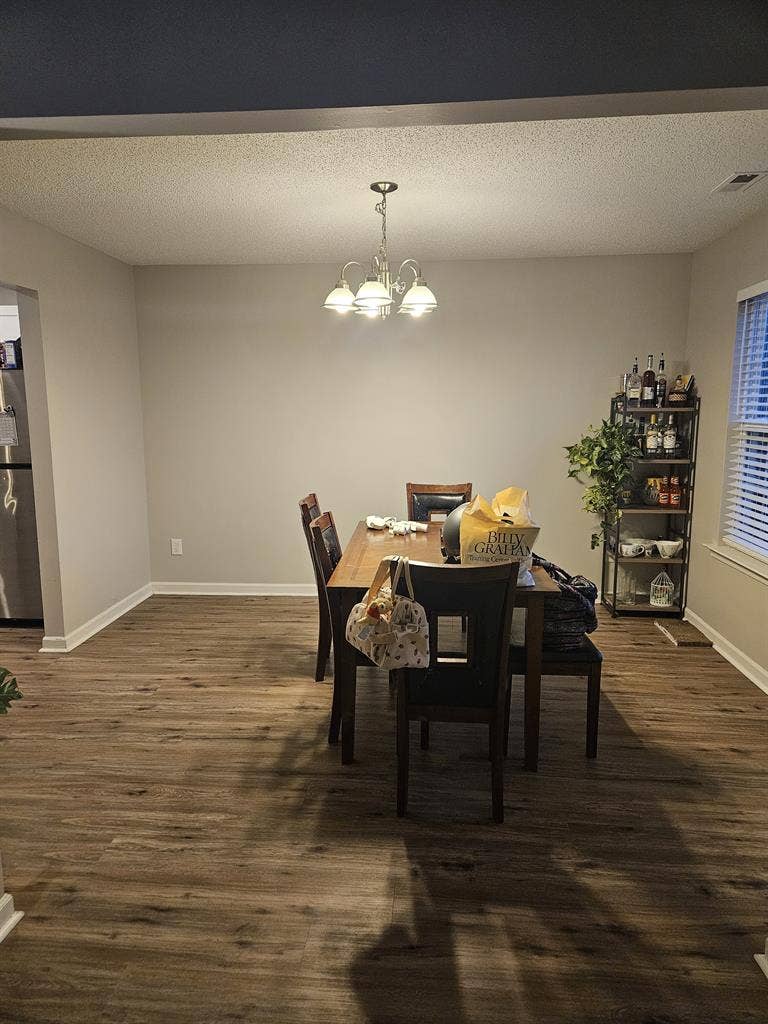 Room for rent in NE Raleigh!