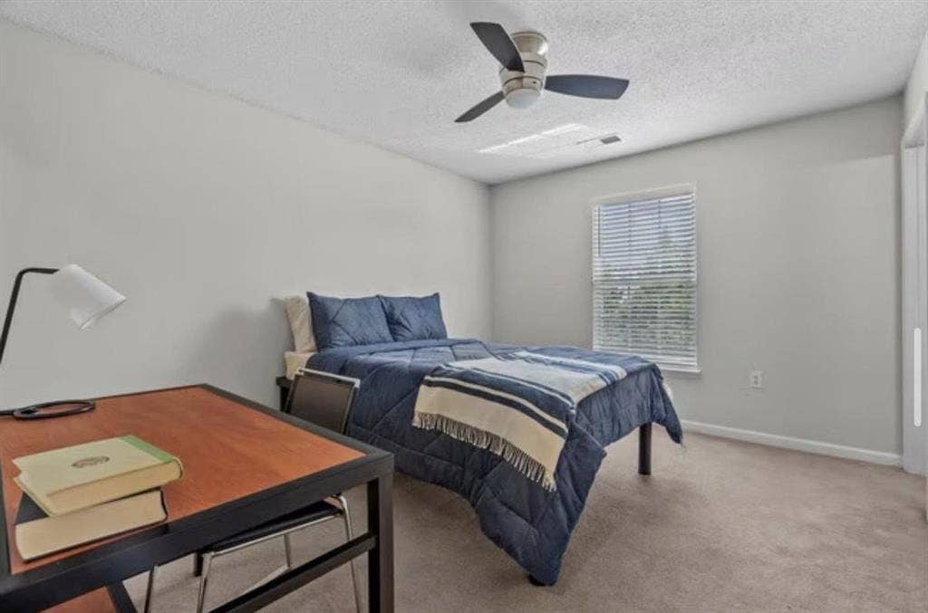 SUBLET FALL 2026 ($710 per person)