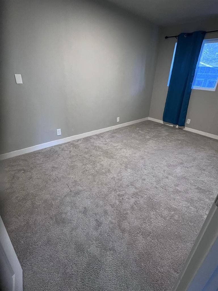 Room available for rent in Tacoma