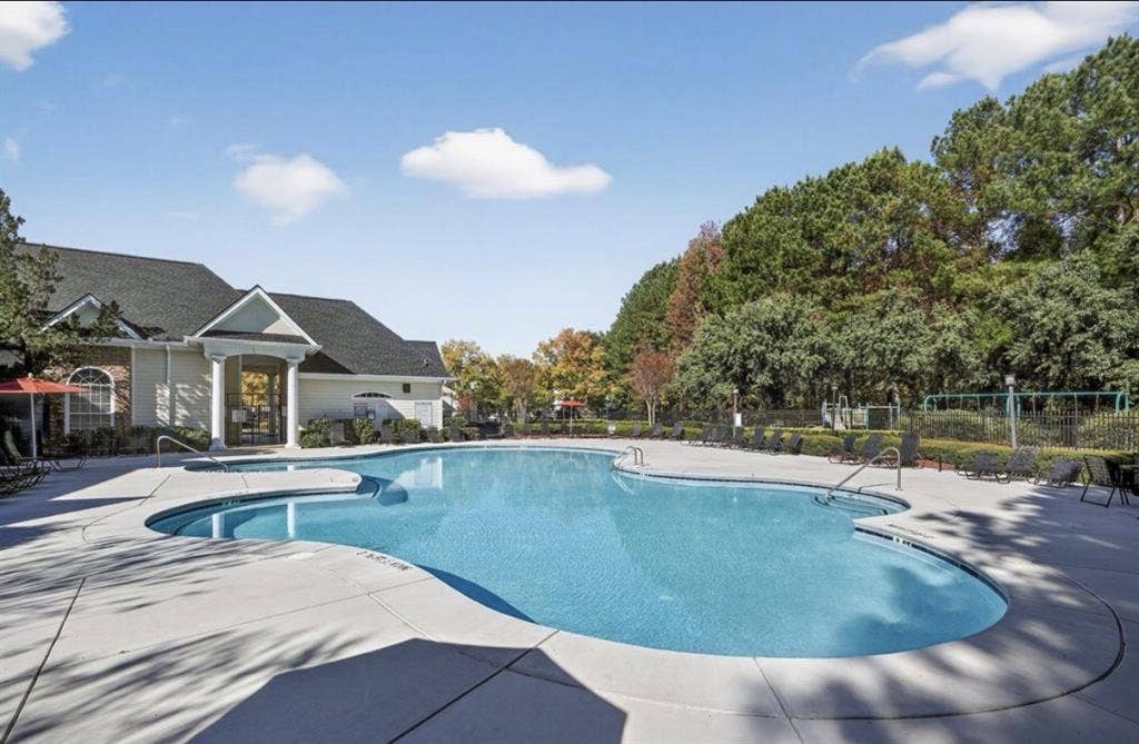 Alexander ridge ($500 rent)