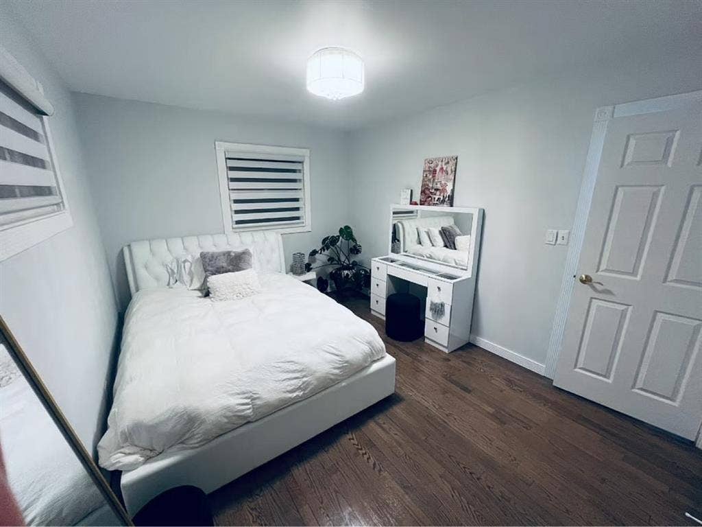 Fully Furnished Home 3 bedroom one