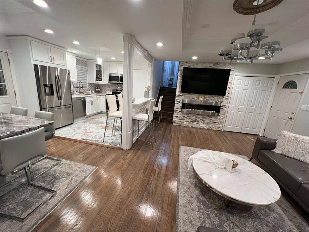 Fully Furnished Home 3 bedroom one