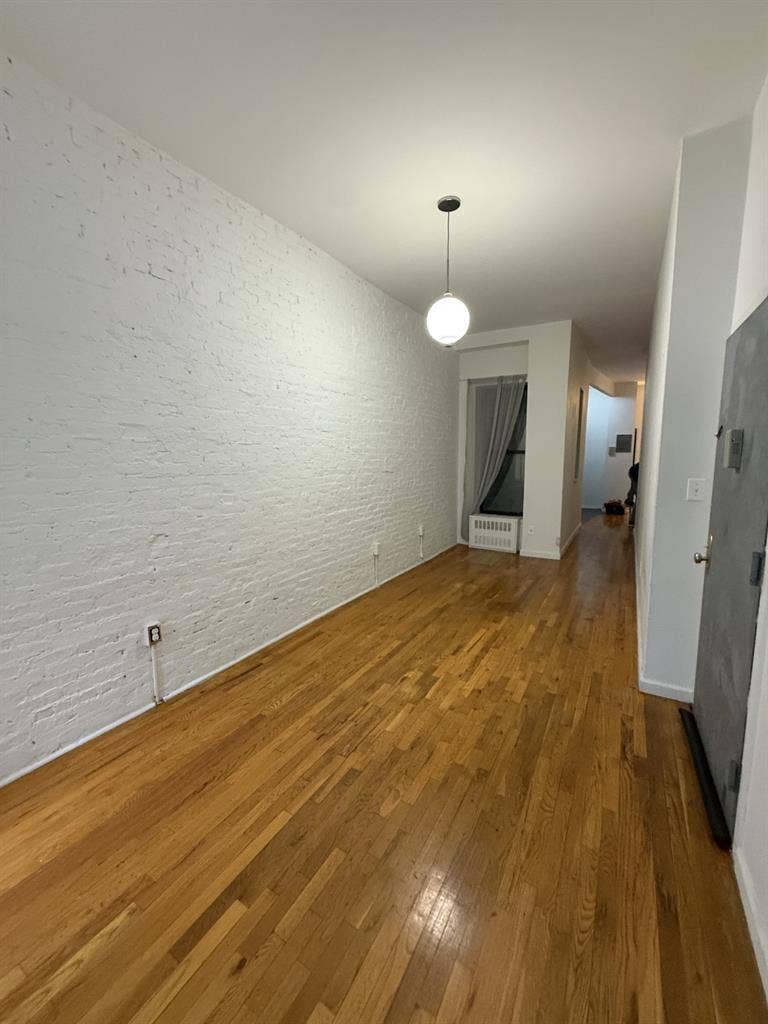 SIGN LEASE WITH ME 2B/1B / $1750/ea