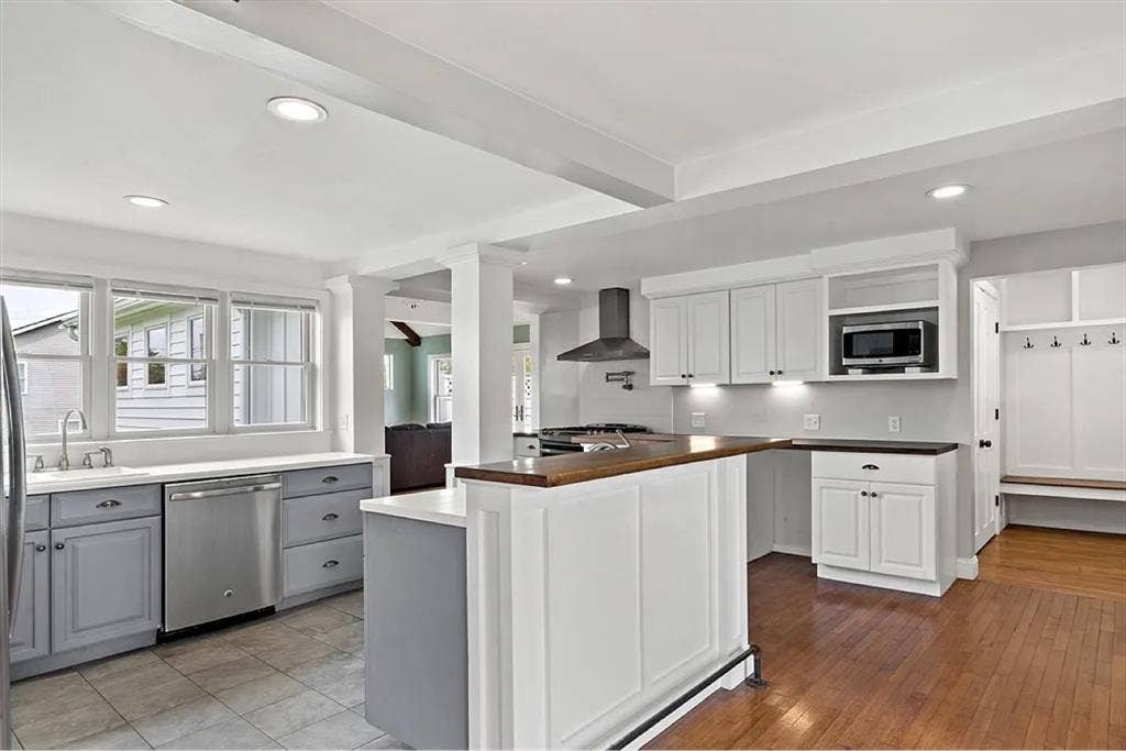 Co-Ed 3BR Shared Apartment