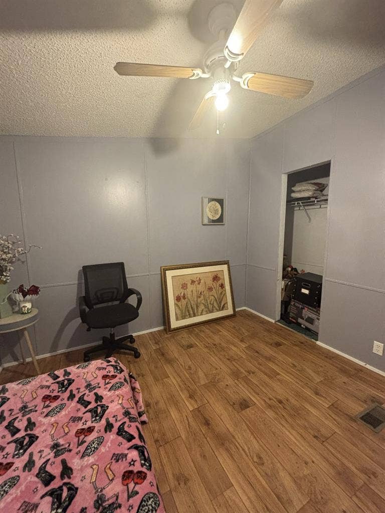 Seeking Roommate in Franklin, GA