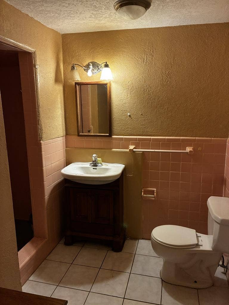 Guest suite