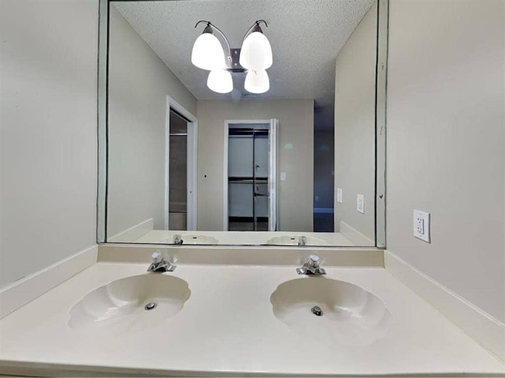 Just Listed & Ready for Move-In