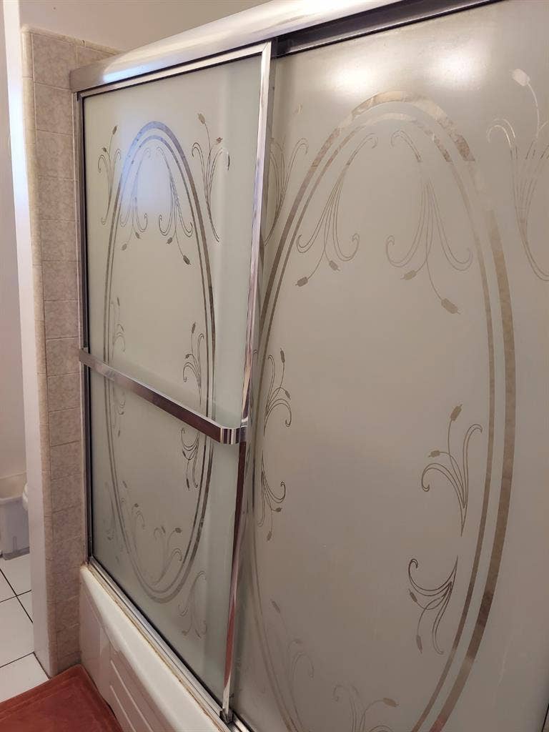 PRIVATE, Rent is ALL Inclusive!
