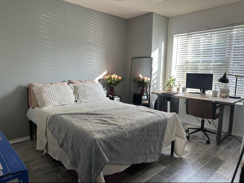 Private room for rent