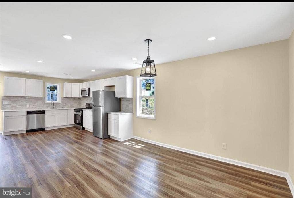 Two bedrooms available