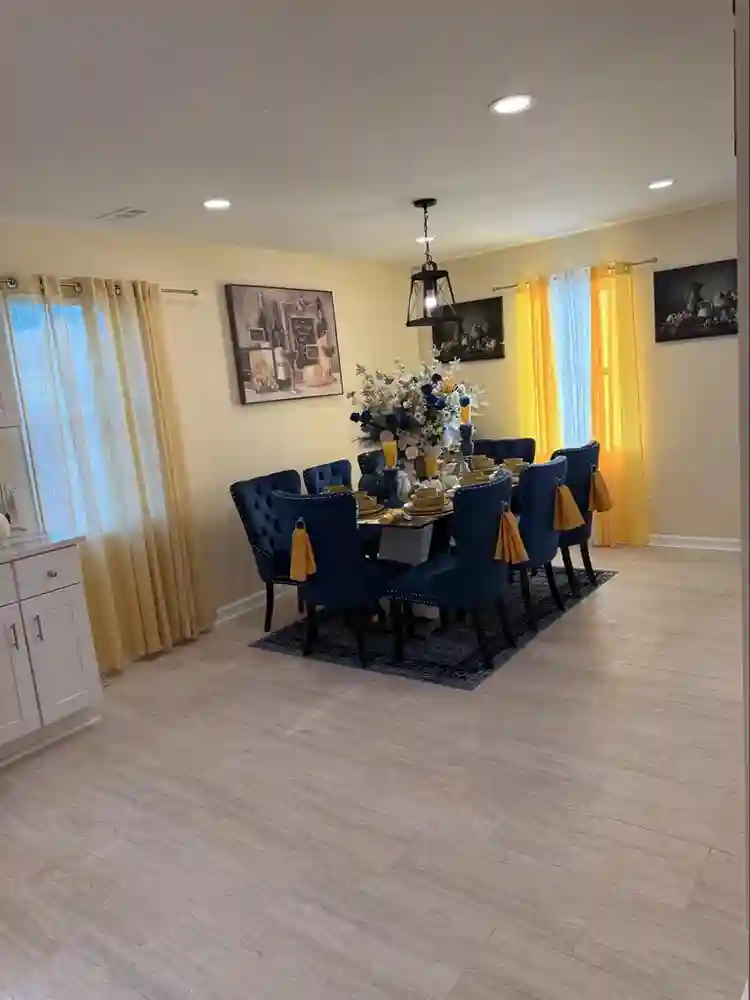 One bedrooms available, long term