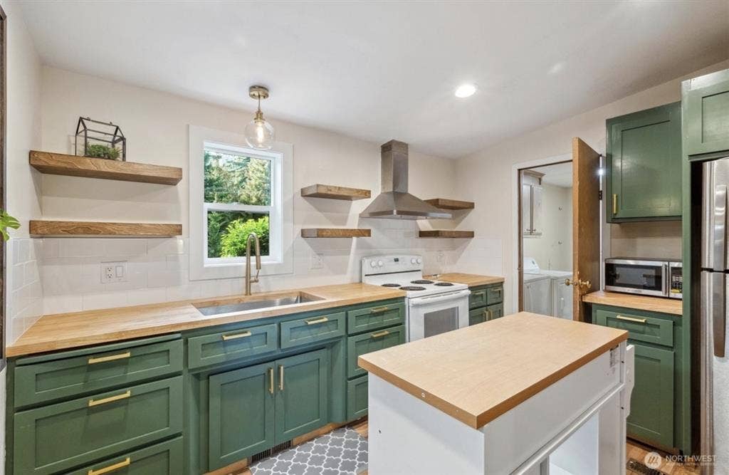 3 Bed 2 Bath Home for Rent