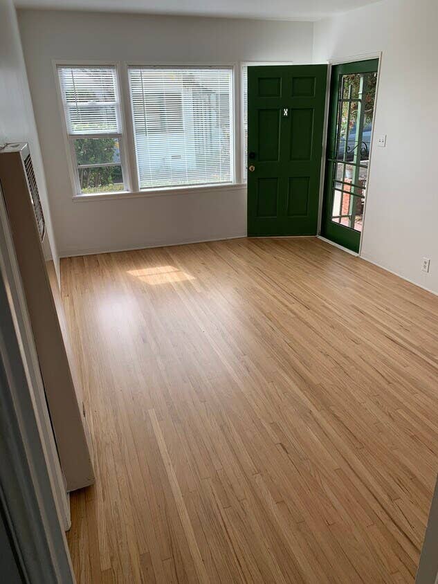 SUBLET - Bungalow Jun 1-Nov1 or Jan