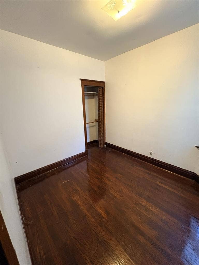 Room for rent in Avondalee