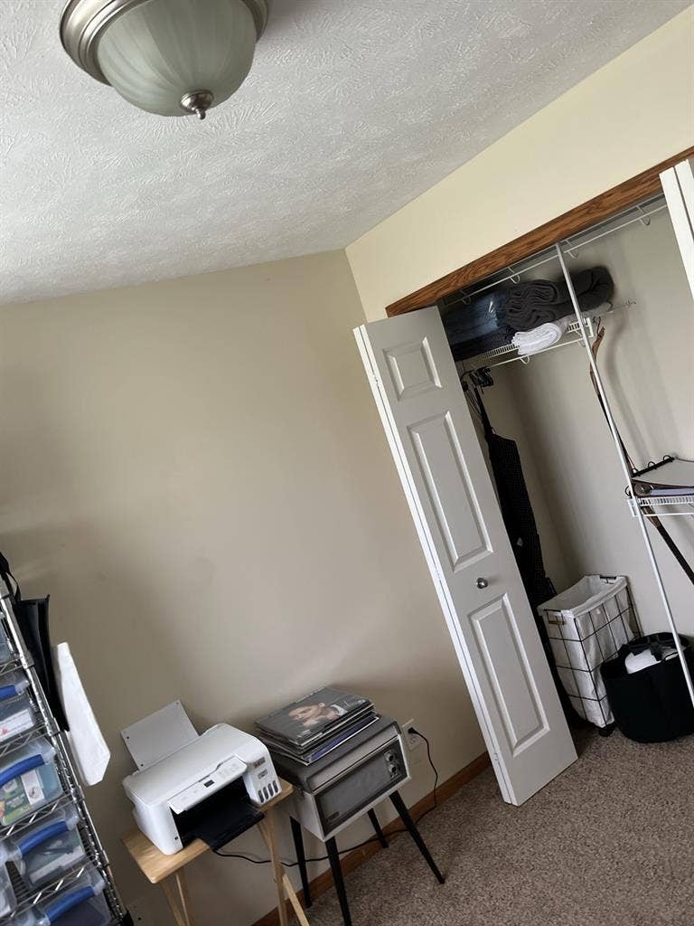Looking for roommate Zeeland