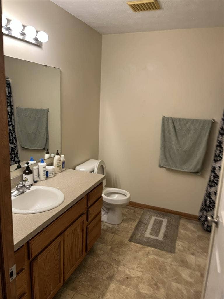 Looking for roommate Zeeland