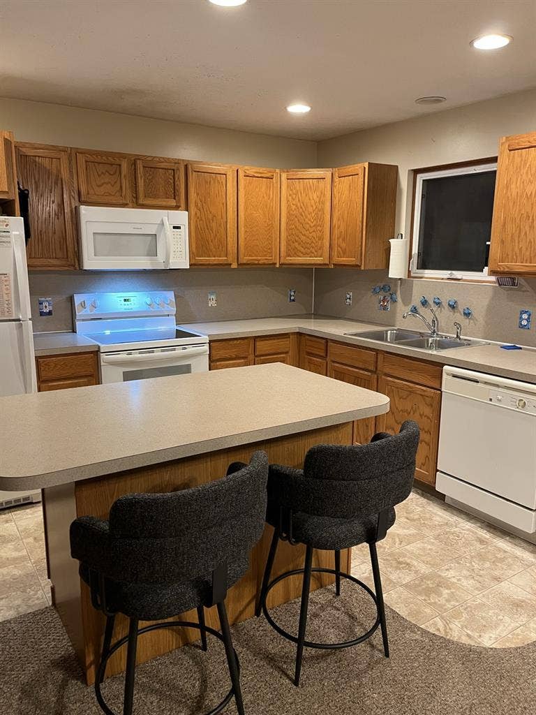 Looking for roommate Zeeland