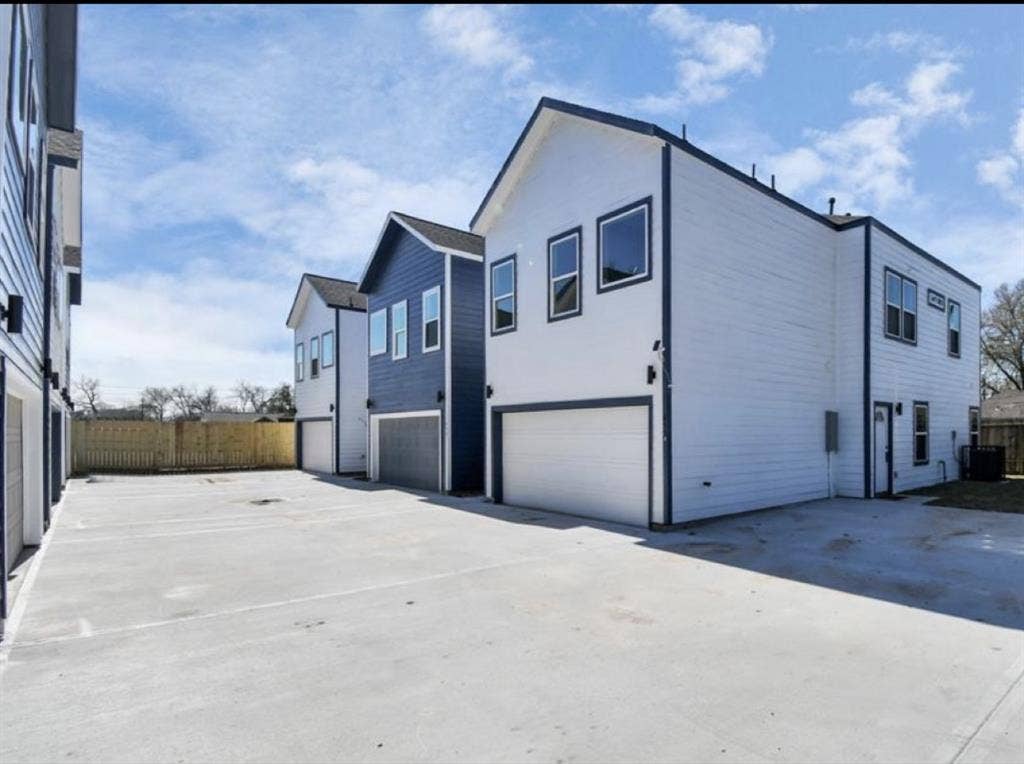 Room available in a new home