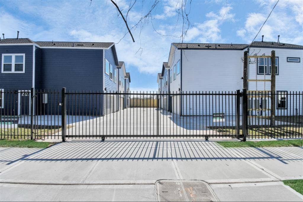 Room available in a new home