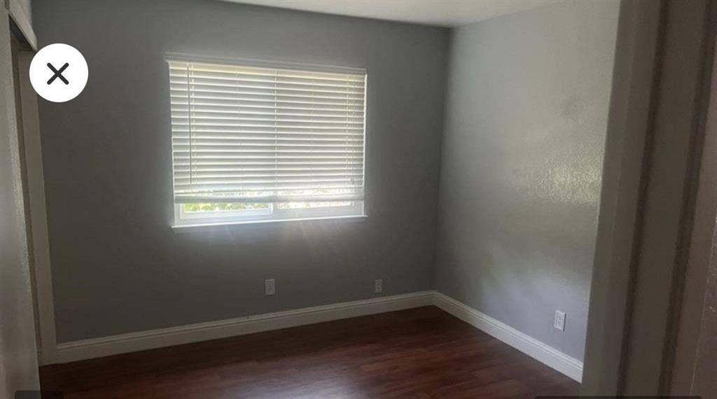 Room for rent, Rosevillee