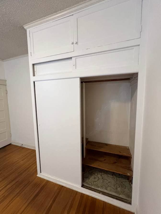 Room available in 2 bed 1 bath