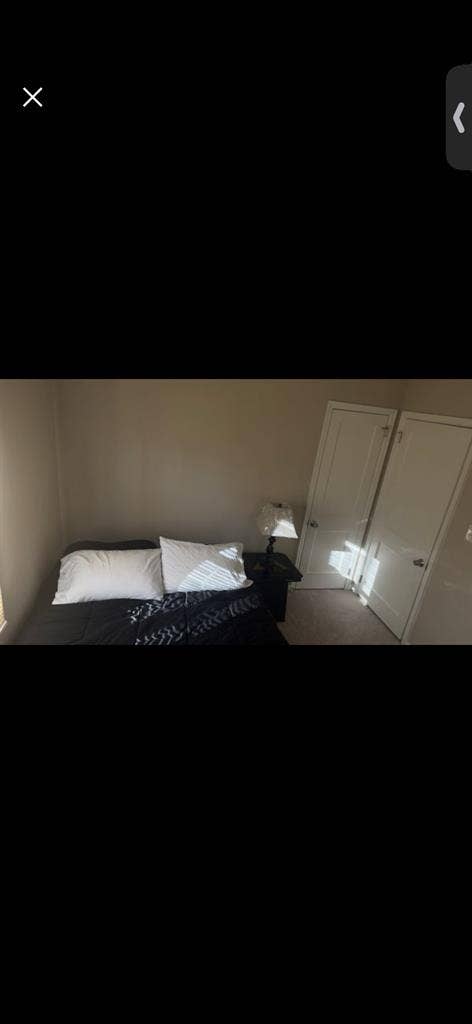 1 room Shared Bath