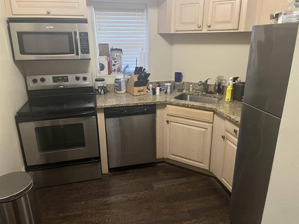 Private room from shared apartment