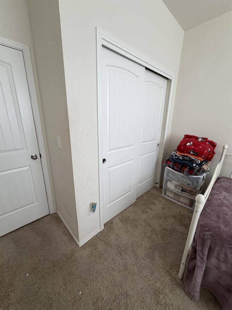 Private Room/ East Austin-6 Mo