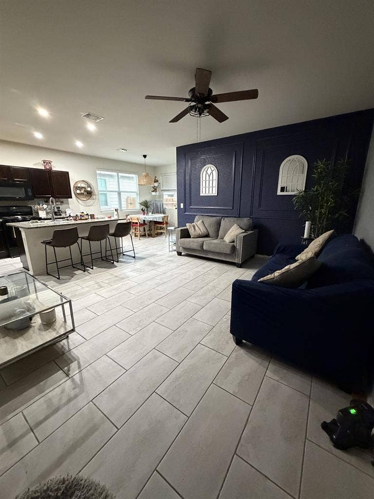 Private Room/ East Austin-6 Mo