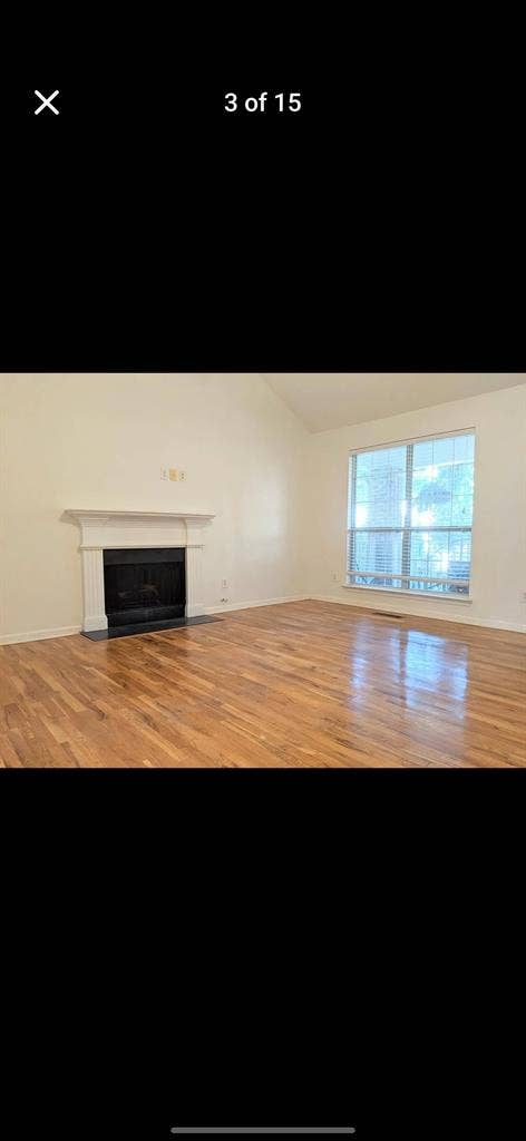 2 rooms in Grant Park!!