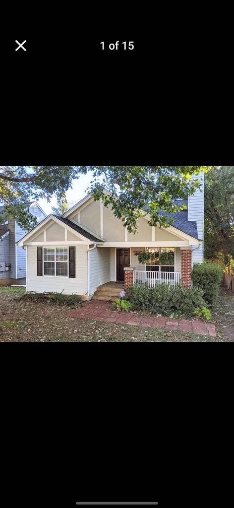 2 rooms in Grant Park!!