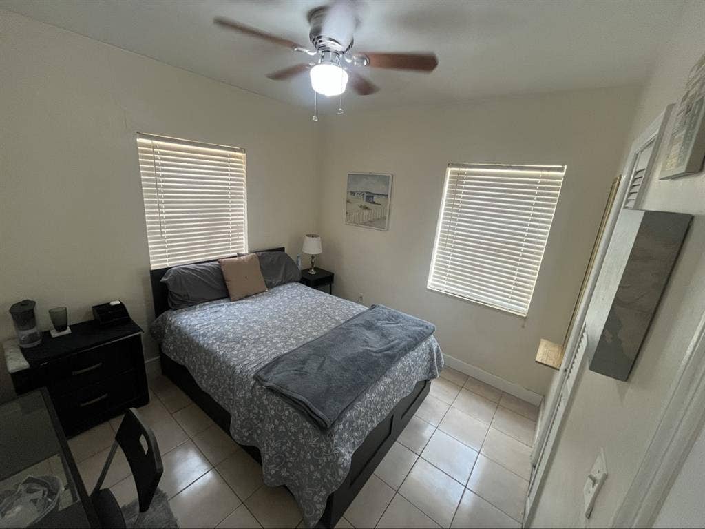 Roommate for a furnished room